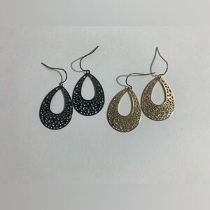 Set of gold and black tear drop shape hook earrings